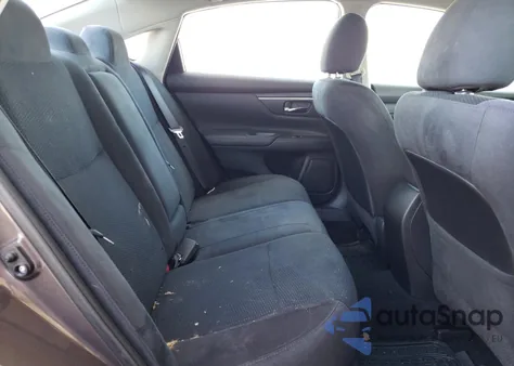 2015 Nissan Altima 2.5 из США, поврежденный, VIN 1N4AL3APXFN404854